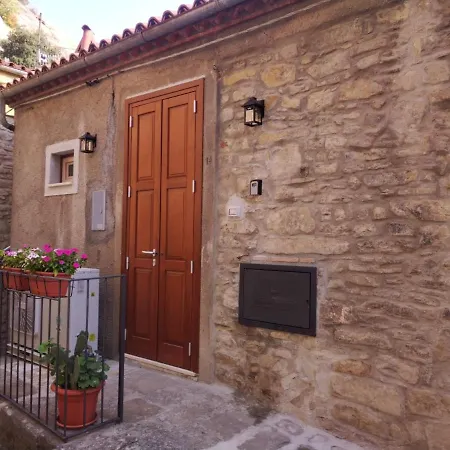Domus Al.me Appartement *